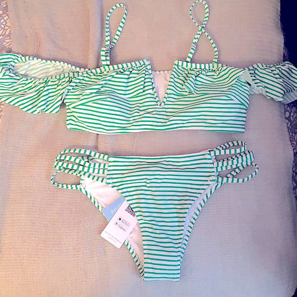 ✨Price Drop✨ Cupshe swimsuit
